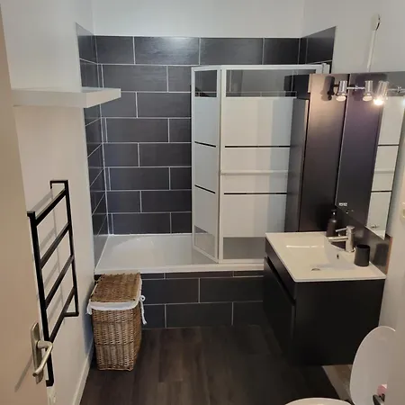 T2 Piscine Апартаменты *